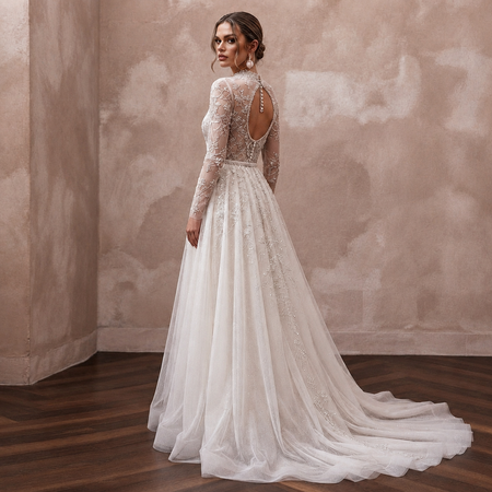 Soft English Net Wedding Dresses with Flowing Elegance