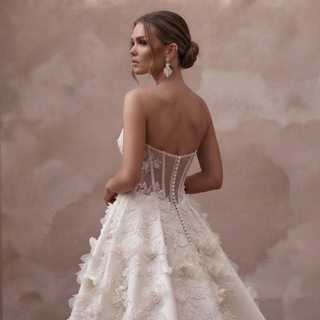 Strapless Wedding Dresses with Elegant Corset Bodices