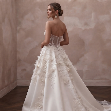Strapless Wedding Dresses with Elegant Corset Bodices