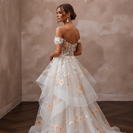 Summer Wedding Dresses with Breathable Organza Layers