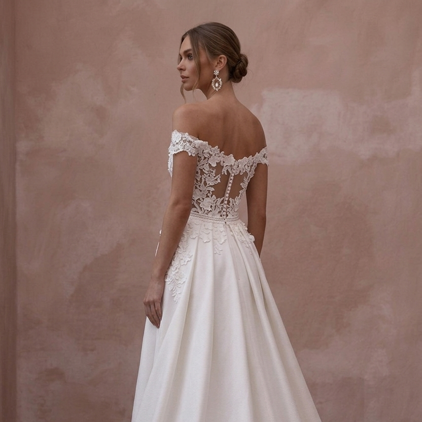 Sweetheart Neck Wedding Dresses with Floral Lace Details