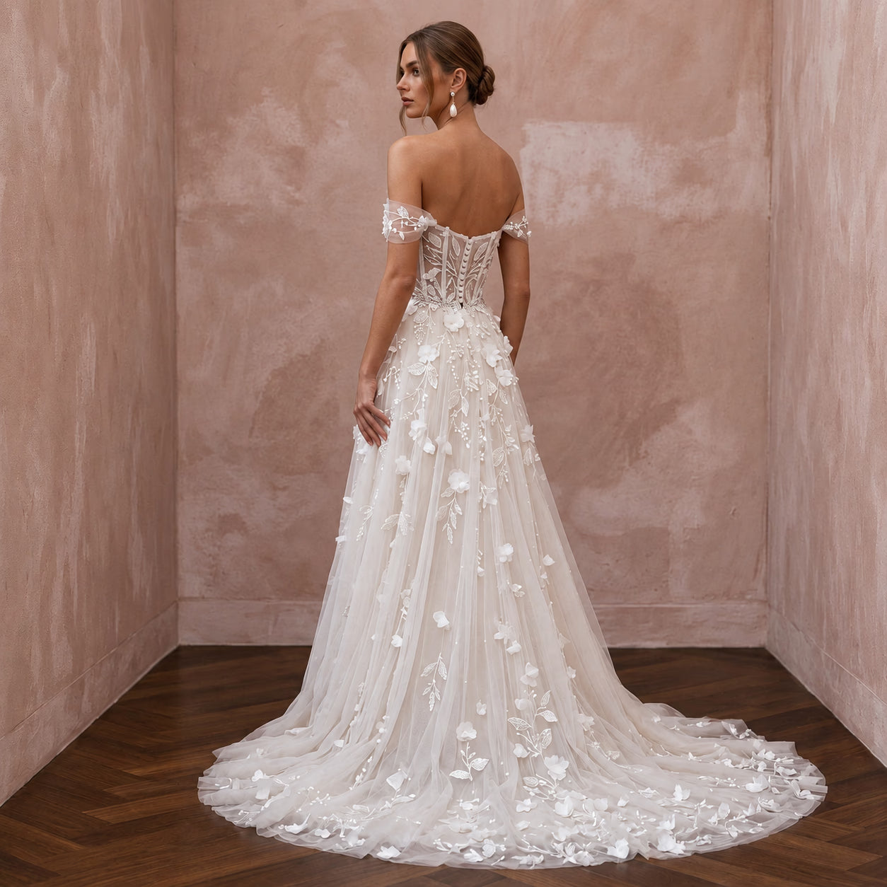 Tulle Wedding Dress for a Romantic Vineyard Elopement Secondary image