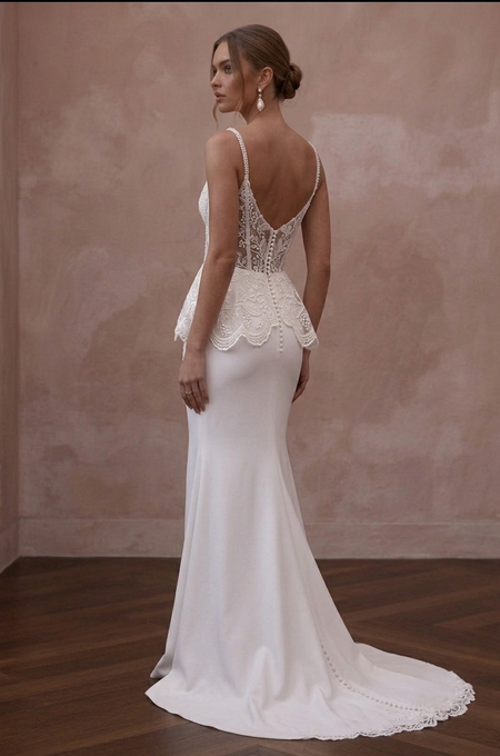 Vineyard Wedding Dresses with Elegant Lace Details