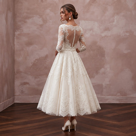 Vintage-Inspired Antique White Lace Tea-Length Wedding Dress for Elopement