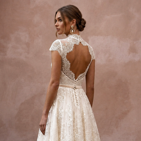 Vintage-Inspired Antique White Lace Tea-Length for Elopement
