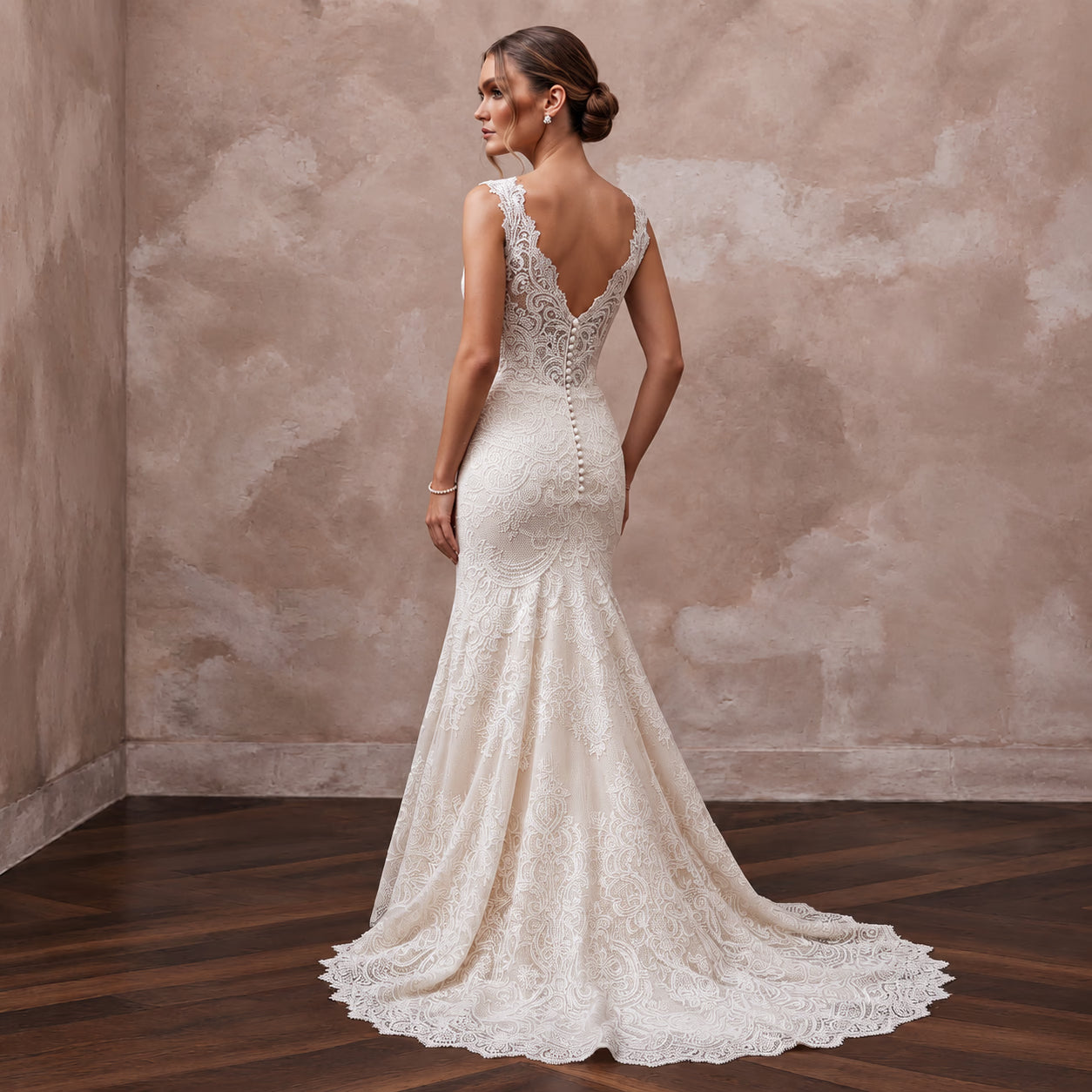 Vintage Ivory Chantilly Lace Drop Waist Trumpet Wedding Dress Secondary image