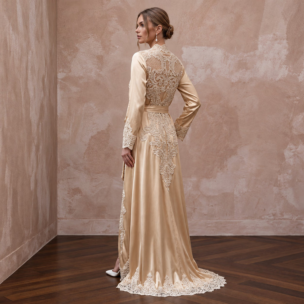 Vintage Lace Champagne Silk Bridal Robe for Getting Ready Photoshoot