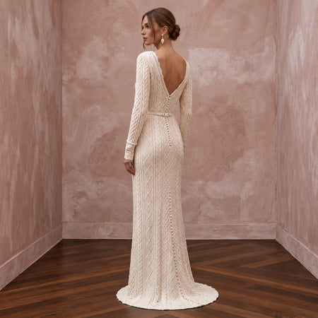 Warm Cream Cashmere Long Sleeve Knit Wedding Dress for Ski Rehearsal