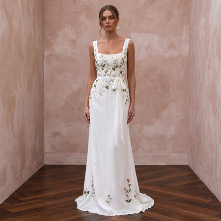 Whimsical White Cotton Voile Sheath Wedding Dress for Picnic Reception