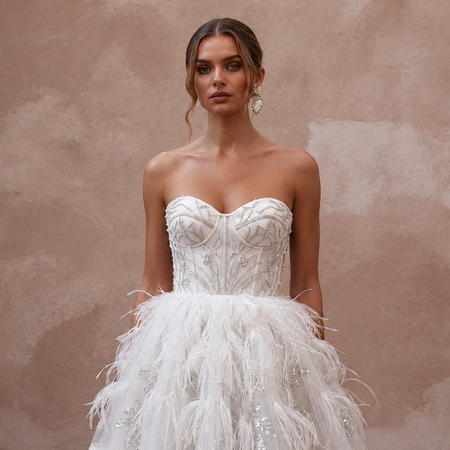 Whimsical White Feather Tulle Short Dress for After-Dinner