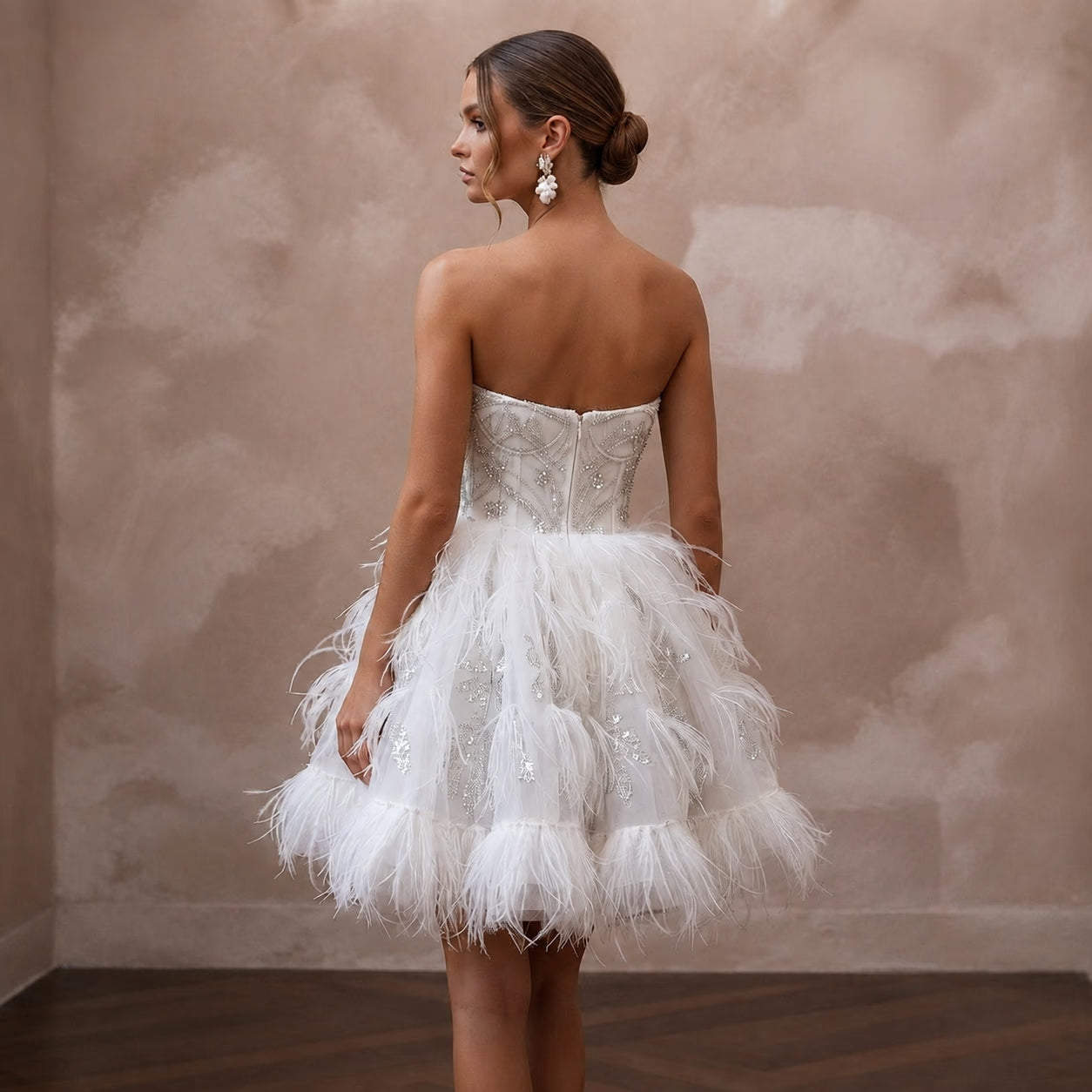 Whimsical White Feather Tulle Short Dress for After-Dinner Secondary image