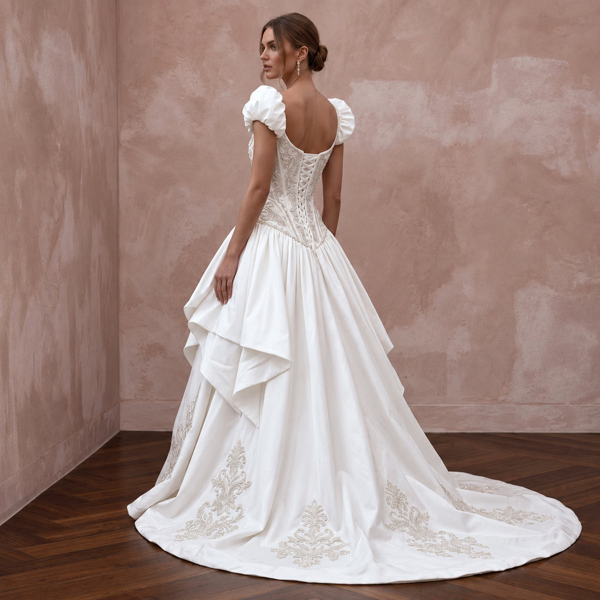 White Taffeta Dropped Waist Corset Bridal Gown for Traditional Wedding